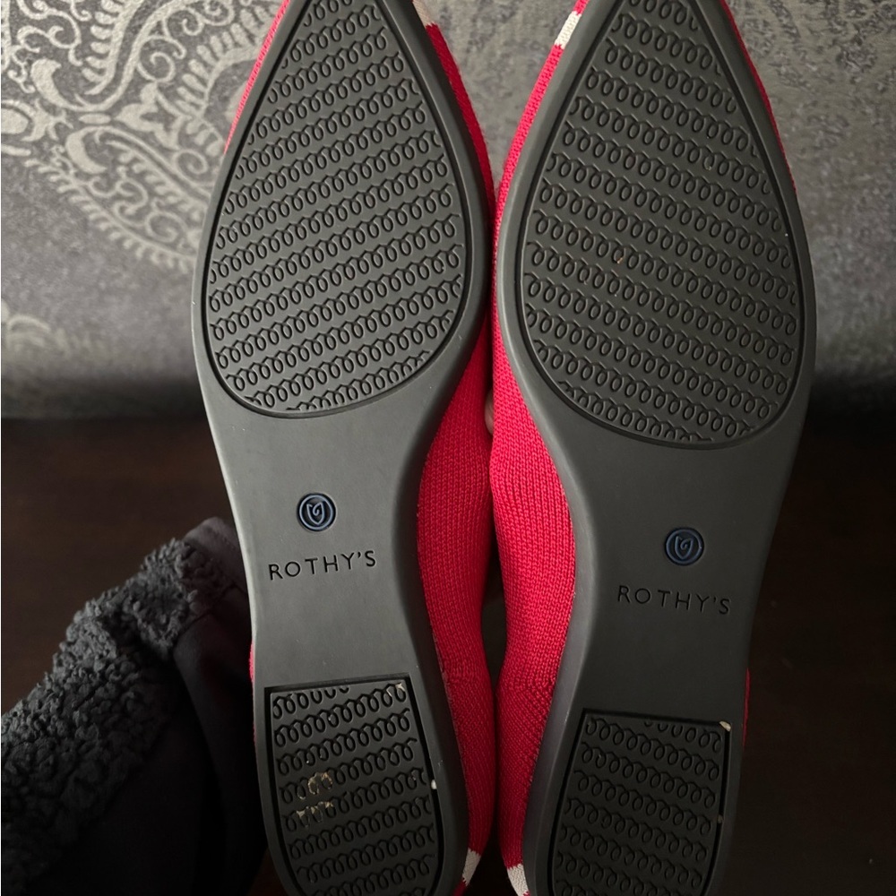 Rothy’s Red Line Points 7.0 - image 5